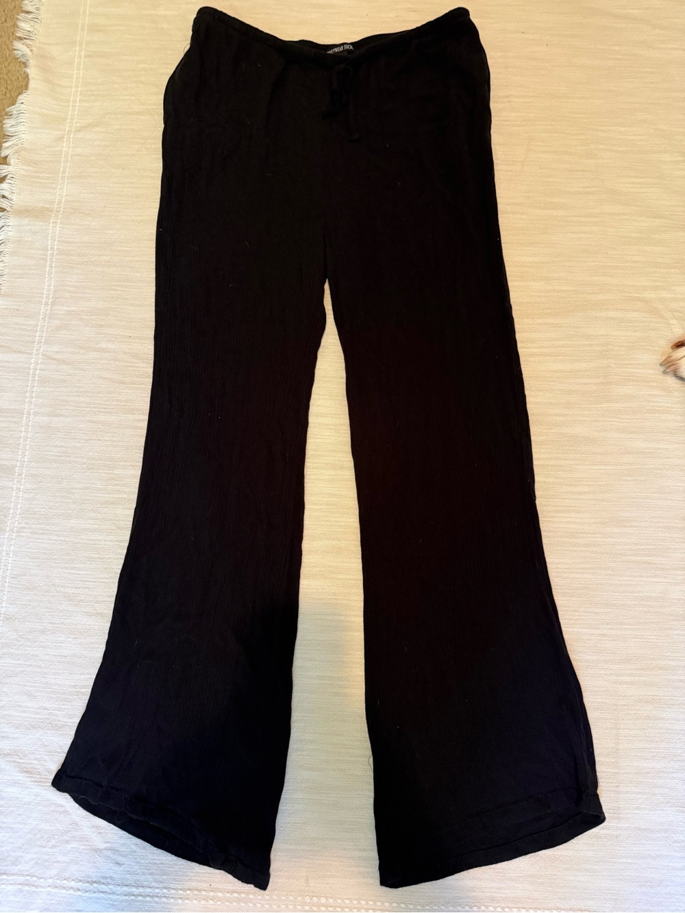 Streetwear Society Black Crinkle Gauze Flared Pants Y2K size large
